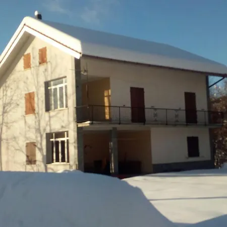 Casa Vacanze Andre Apartment Vara Superiore